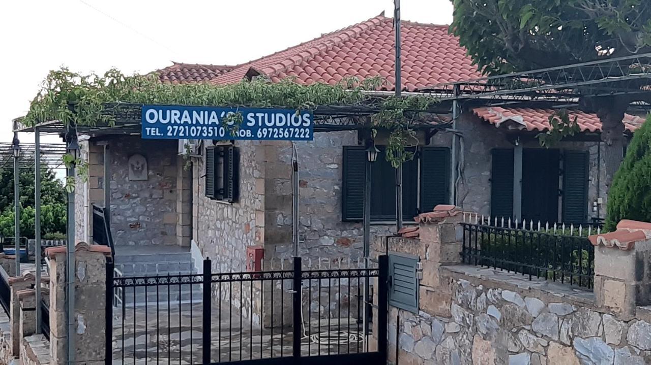 Ouranias Studios Kardhamili Exterior foto